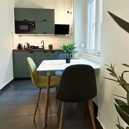 Rainbow Dream Apartment Budapest Bagian luar foto